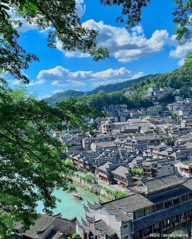 天4晚VIP路线奢享山水秘境j9国际张家界高端品质游｜5