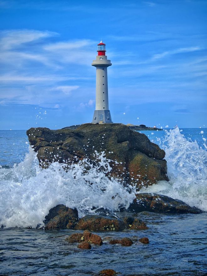 用情侣奢享版游艇出海+旅拍套餐九游会J9海南三亚6日游跟团费(图1) 用情侣奢享版游艇出海+旅拍套餐九游会J9海南三亚6日游跟团费(图1)