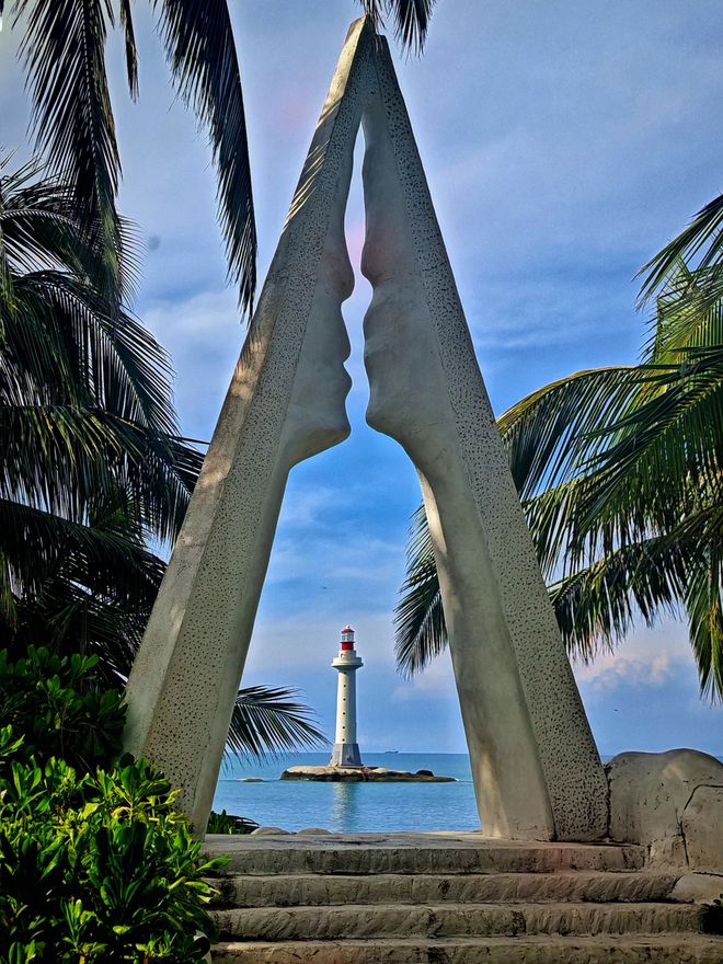 用情侣奢享版游艇出海+旅拍套餐九游会J9海南三亚6日游跟团费(图3) 用情侣奢享版游艇出海+旅拍套餐九游会J9海南三亚6日游跟团费(图3)