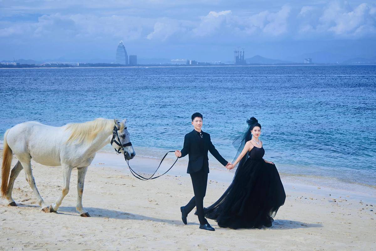 :以时尚之眼定格旅途的独家美学九游会j9ag云端彼岸旅拍定制(图2) :以时尚之眼定格旅途的独家美学九游会j9ag云端彼岸旅拍定制(图2)