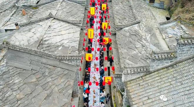 季来啦!快来解锁“温暖”新玩法!j9九游会登录汉阴冬季养生旅游(图8) 季来啦!快来解锁“温暖”新玩法!j9九游会登录汉阴冬季养生旅游(图8)